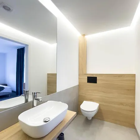 Amare Guest house *
