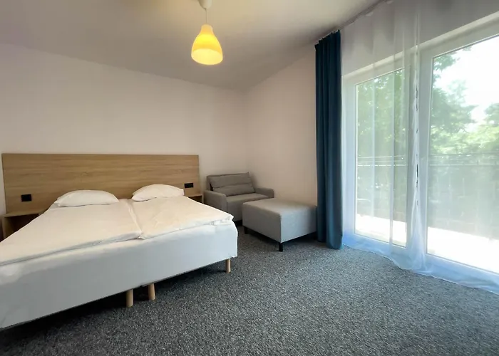 Amare 포비에로보